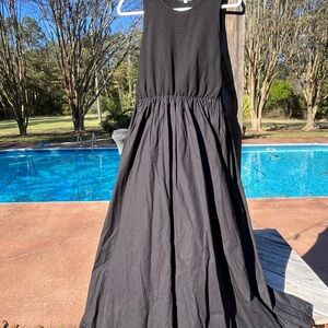 Elegant Black Maxi Dress